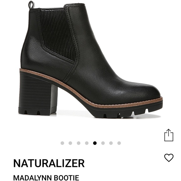 Last Day to Purchase / Black Naturalizer Madalynn Booties sz 9.5 - Picture 4 of 4